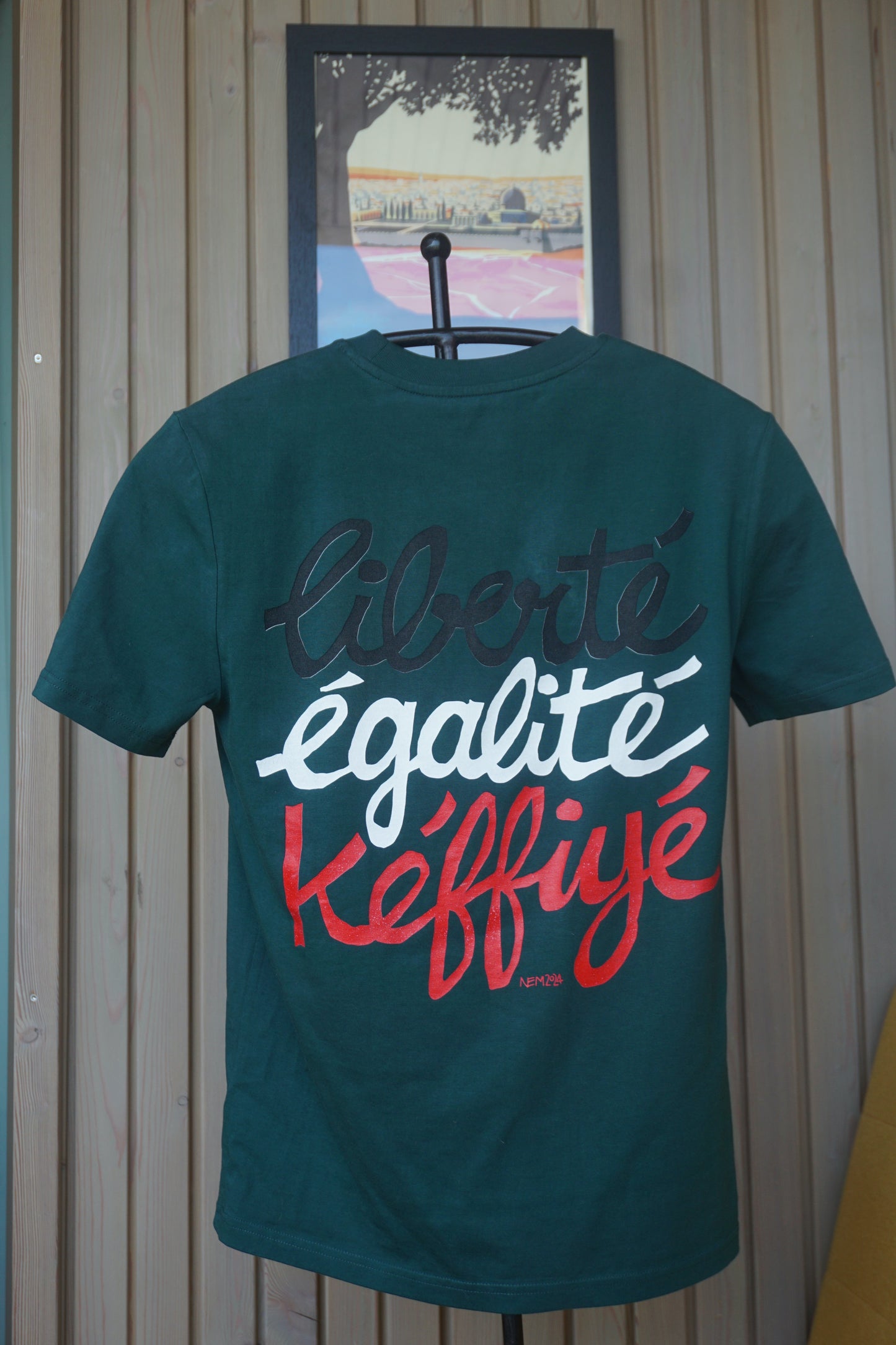 T-SHIRT VERT MANCHES COURTES COLLAB X NAJI EL MIR